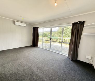 17 Amundsen Grove, Stokes Valley - Photo 6