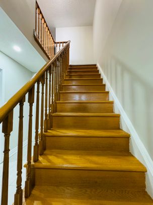 For Lease - 6 Dutch Crescent, Brampton, Ontario - Photo 1