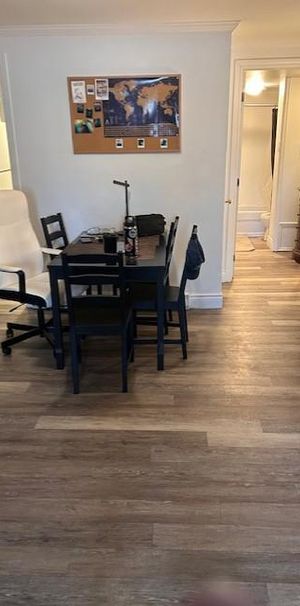 MYRAND, A COTÉ DE L'UNIVERSITÉ LAVAL - Photo 1