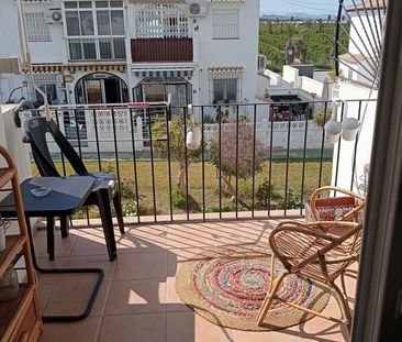 Alquiler de piso en Urbanización Lago Jardín 1, Manzana 4, 53 - Photo 5