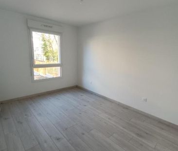 Location Appartement 4 pièces 86m² VILLERS LES NANCY 54600 - Photo 6