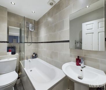 1 bedroom Apartment - Clare Crescent, Baldock - Photo 6