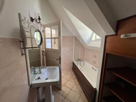 A louer, Maison / Villa, 113 m² - Photo 3