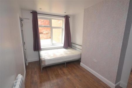 London Road, Reading, Berkshire, RG1 5DD - Photo 2