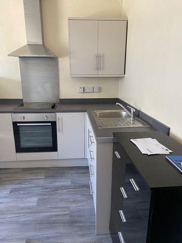 1 bedroom flat to rent - Photo 4