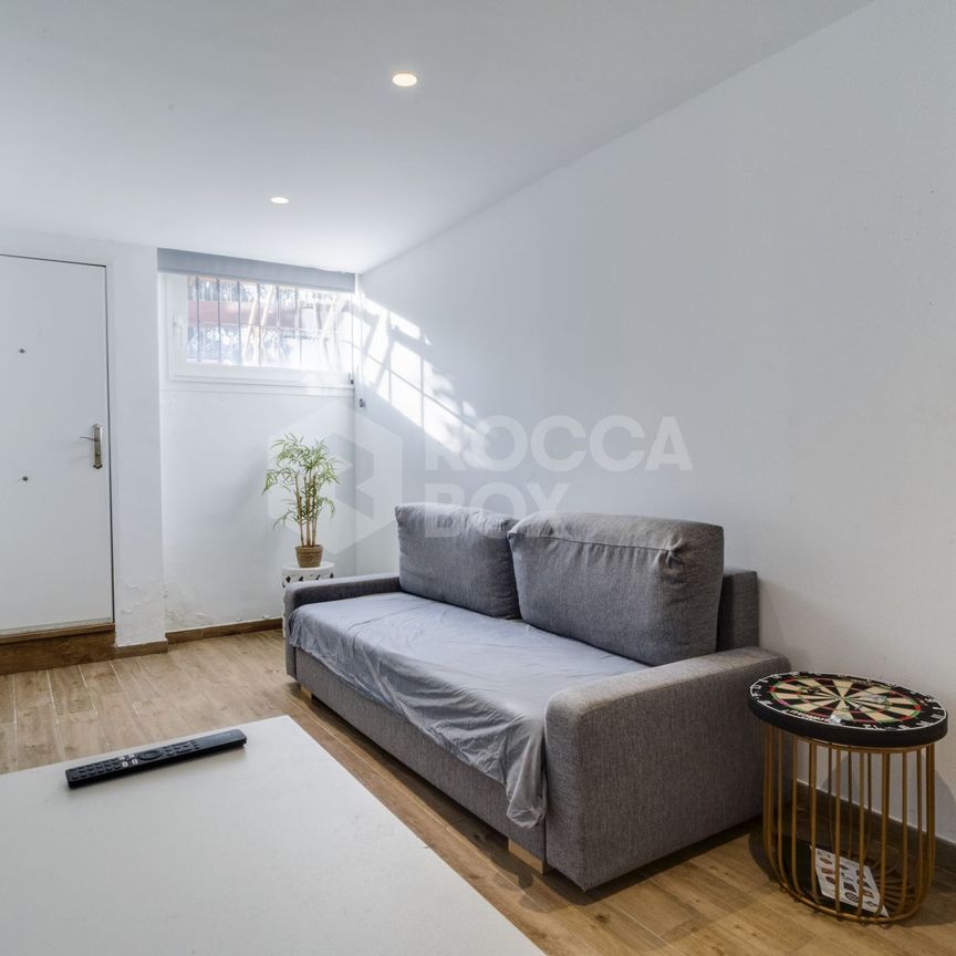 Elegant Four-Bedroom Townhouse with Private Pool in Lomas de Puente Romano - Foto 1