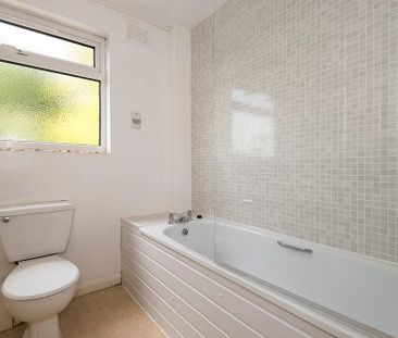 2 bedroom maisonette to rent - Photo 6