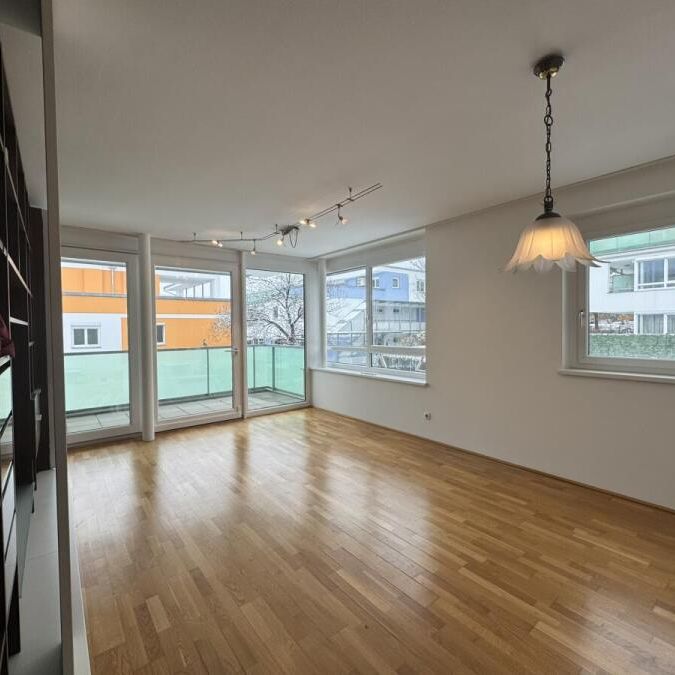 Charmante 2-Zimmer-Wohnung mit Aussicht - Photo 1