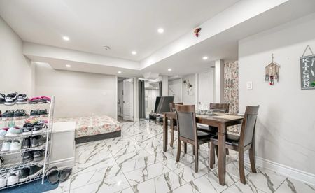 For Lease - 33 Ezra Crescent Unit# Basement, Brampton, Ontario - Photo 2