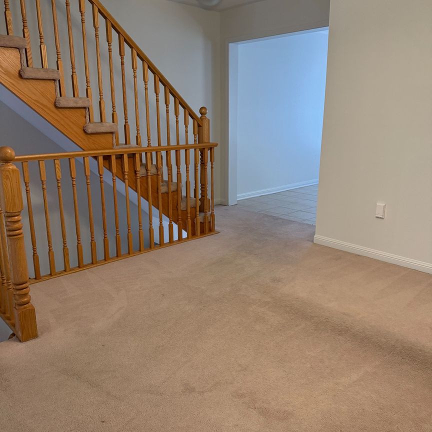 For Lease - 6020 Derry Road Unit# 52, Milton, Ontario - Photo 1