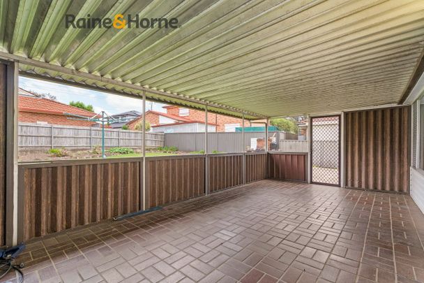 48 Holland Crescent, Casula, NSW 2170 - Photo 1