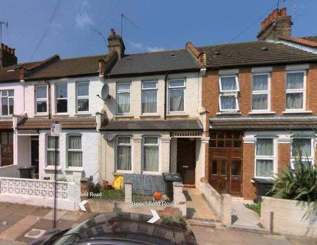 Beechfield Road N4, London - Photo 1