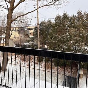 4 1/2 - Laval - 1 800 $/mois - Photo 2