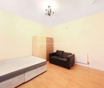 Brancaster Road, Ilford, IG2 - Photo 3