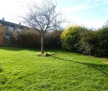 Priory Crescent - Photo 1