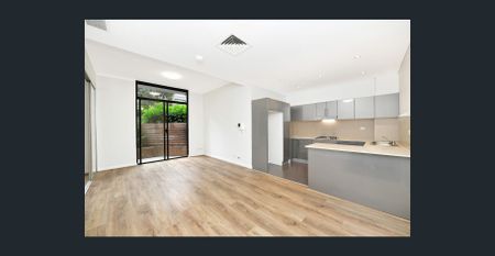 Ground level courtyard apartment - Photo 3