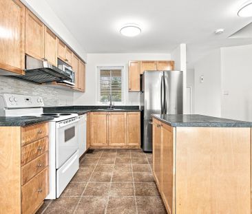 For Lease - 6 CRYSTAL PARK Crescent, Carlington - Central Park, Ont... - Photo 4