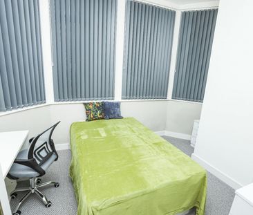 5 bedroom House To Let Total Size: 1314 SQ FT - Photo 4