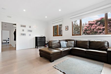 37 Jamieson Street, Daylesford. - Photo 3