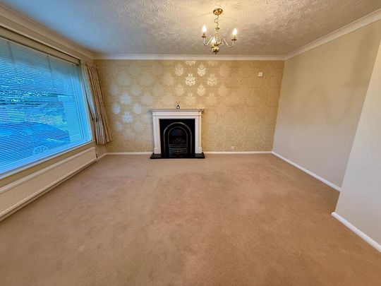 2 bedroom detached bungalow to rent - Photo 1