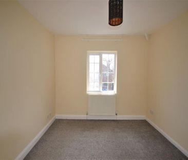 3 Bedroom Semi Detached To Let - Photo 1