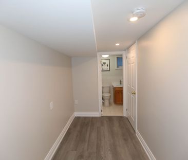 For Lease - 382 Allgood Street, Richmond Hill, Ontario - Photo 4