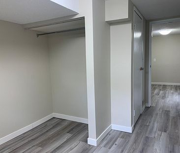2 bedroom, 1 bathroom Basement in Waskasoo - Photo 2