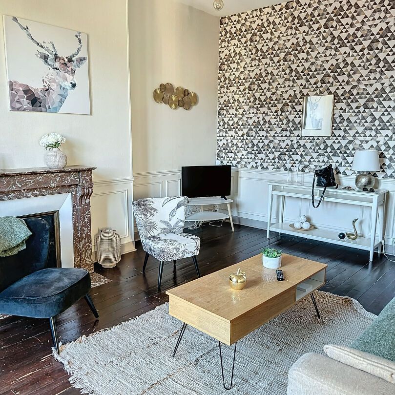 Appartement à louer - REIMS CENTRE- - Photo 1