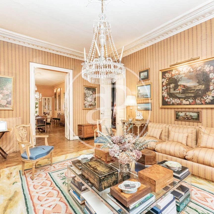 Flat for rent in Almagro (Madrid) - Photo 1