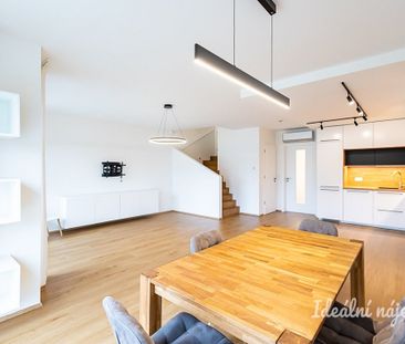 Pronájem domu 120 m² s pozemkem 640 m² - Photo 3