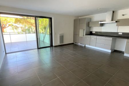 LE LAVANDOU - Photo 4