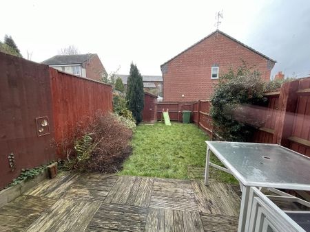 2 bedroom terraced house to rent - Photo 3