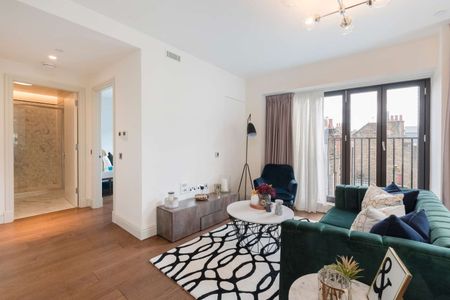 Exceptional one bedroom apartment situated on the fourth floor of this incredible development. - Photo 4