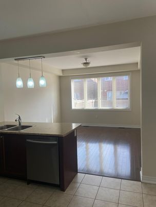 For Lease - 7 Vinewood Road, Caledon, Ontario - Photo 1