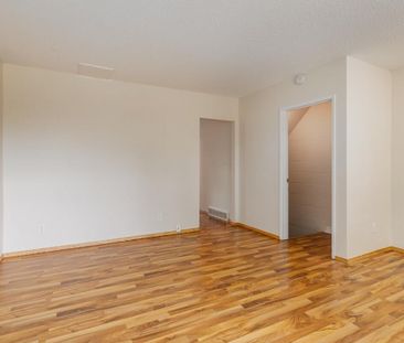 Classic Suite - 2 Bedroom - Photo 4