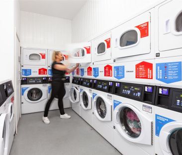 1 bedroom in a flat share to rent - Photo 4