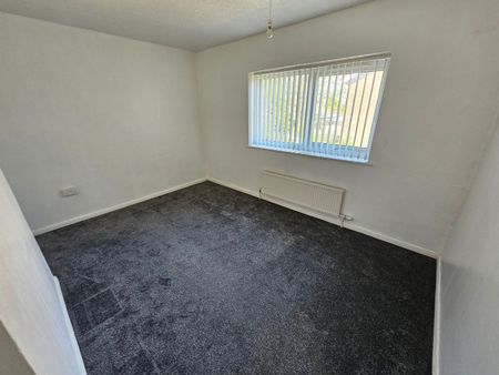 Sutherland Road, Heywood - Photo 4