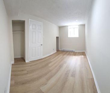 For Lease - 556 Spadina Crescent Unit# 4, Toronto, Ontario - Photo 1