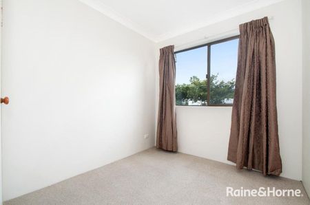 1/34 Moorak Street, Taringa, QLD 4068 - Photo 3