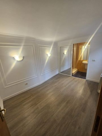 Casa, Central, Parcul Carol, Unirii. - Photo 2
