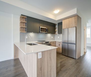 For Lease - 426 New Lawrence Heights Way Boulevard, Toronto, Ontario - Photo 5