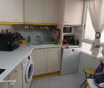 Apartamento de alquiler en Calle del Músico Antón Roch, Agua Amarga... - Photo 1
