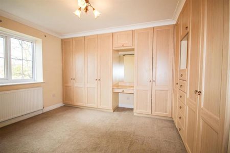Stonefield, Thorner Lane, Scarcroft, Leeds - Photo 3