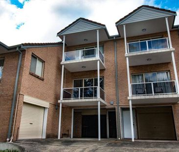 Charming 2-Bedroom Townhouse in Central Kiama - Photo 1