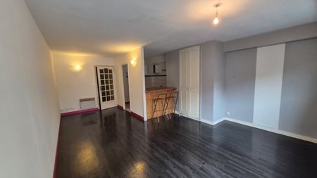 Location Appartement 2 pièces 49m² LILLE 59000 - Photo 2