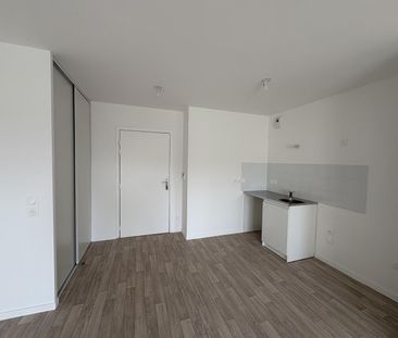 location Appartement T2 DE 47.1m² À MELUN - Photo 4