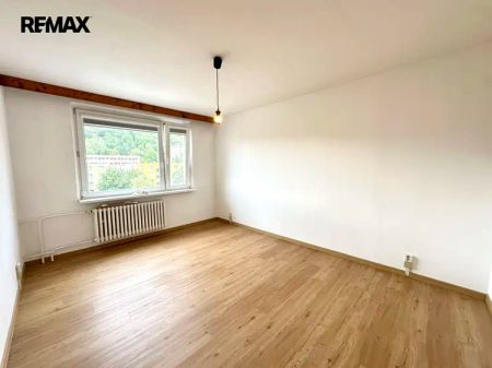 Pronájem bytu 2+1 s lodžií ve Vsetíně, Rokytnice - Фото 3