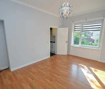 3 bedroom flat to rent - Photo 1