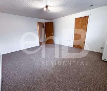 Victoria Mews, Warwick, CV34 - Photo 2