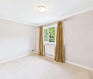 Campbell Place, Frimley, Camberley, Surrey, GU16 - Photo 4